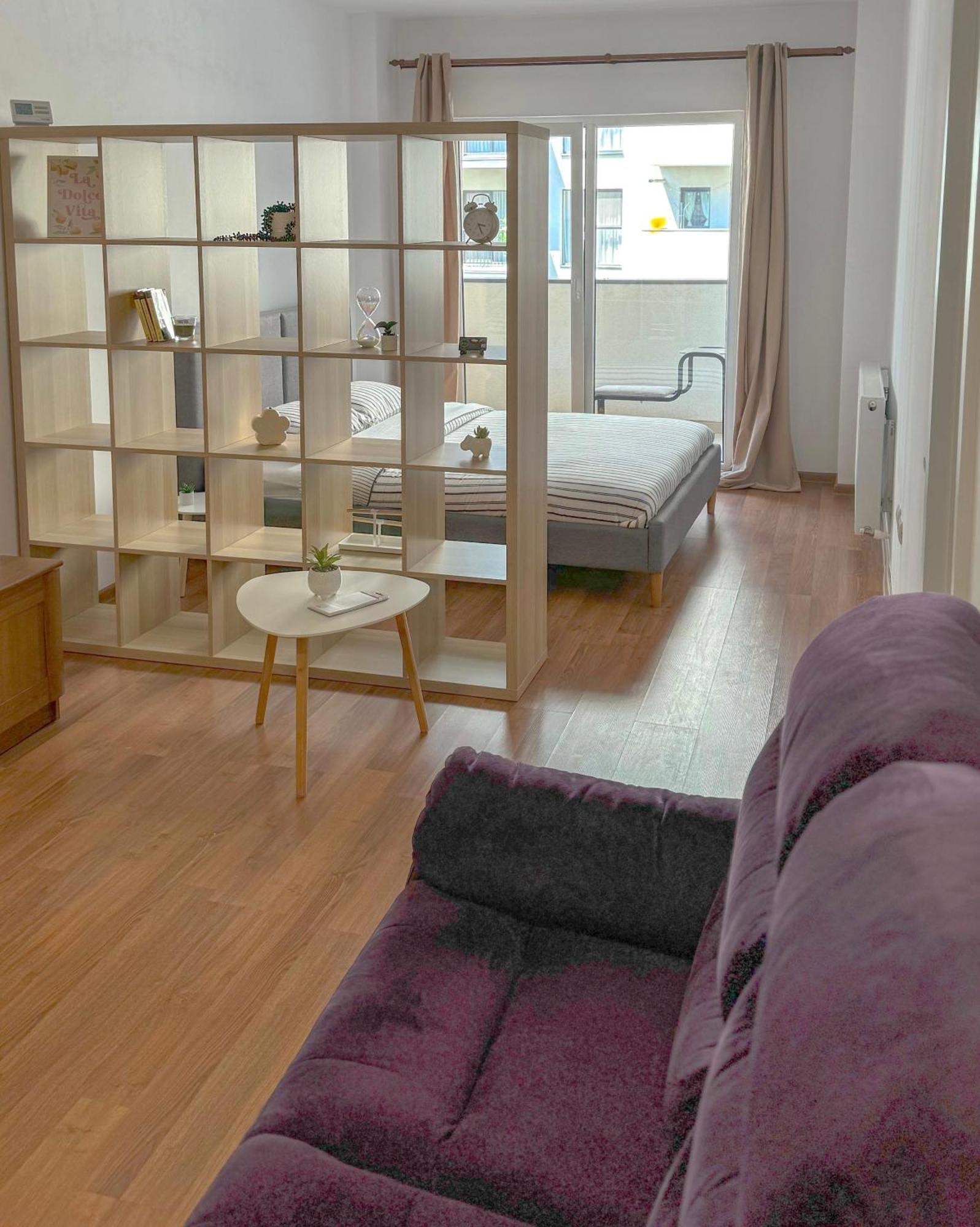Apartment G B Center
